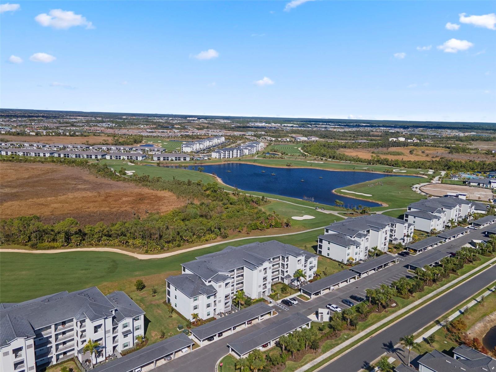 Image 43 of 48 For 12240 Wellen Golf Street 104