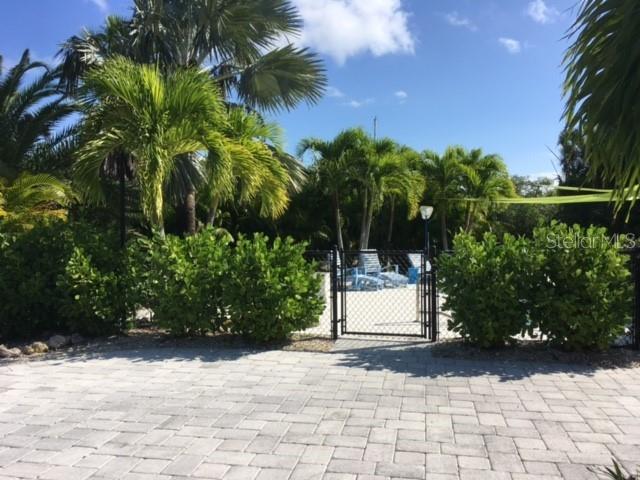 Image 29 of 34 For 8010 Marina Drive