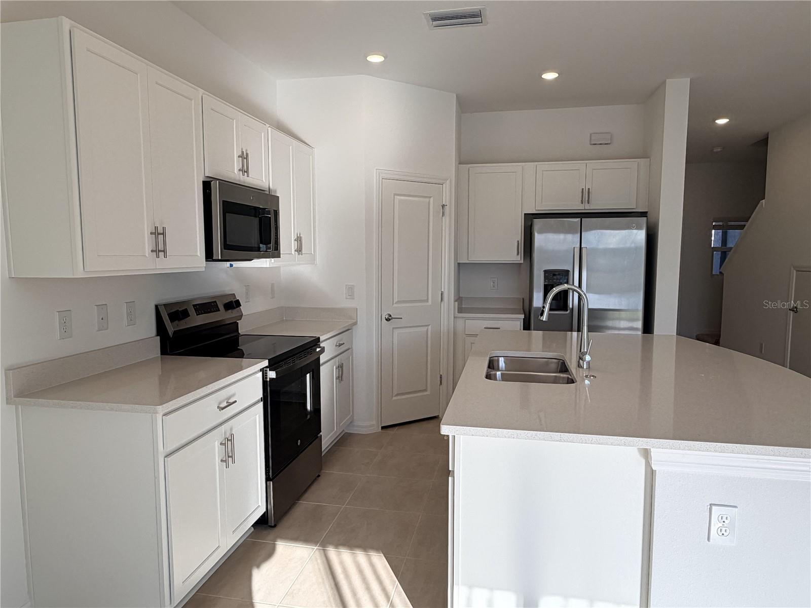 Image 15 of 19 For 15161 Cuzcorro Court