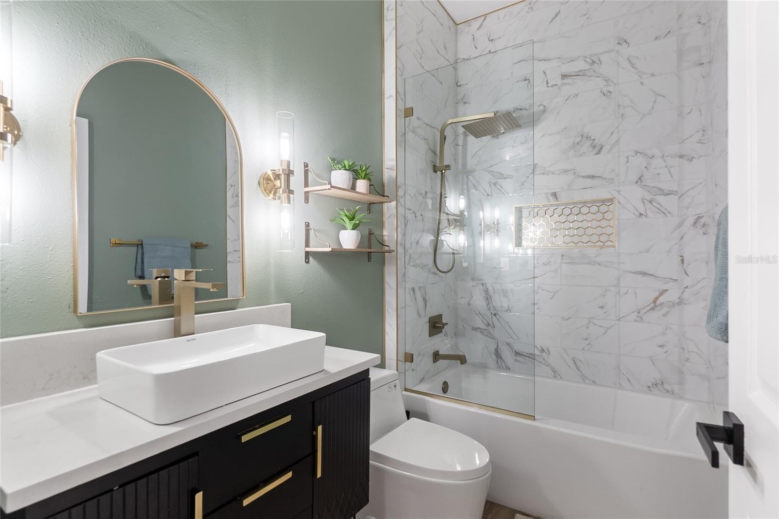 Image 11 of 47 For 12516 24th Street E