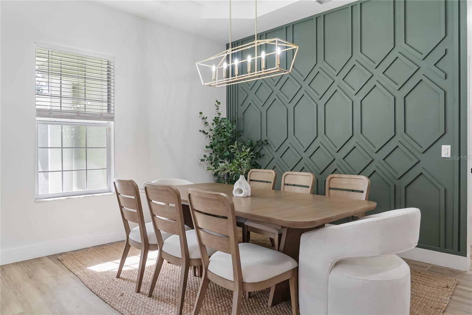 Image 6 of 47 For 12516 24th Street E