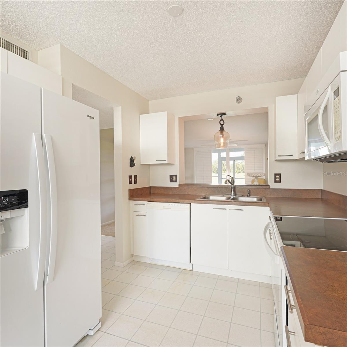 Image 9 of 32 For 3780 Pinebrook Circle 105