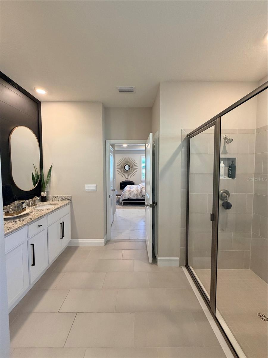 Image 22 of 51 For 17715 Cantarina Cove