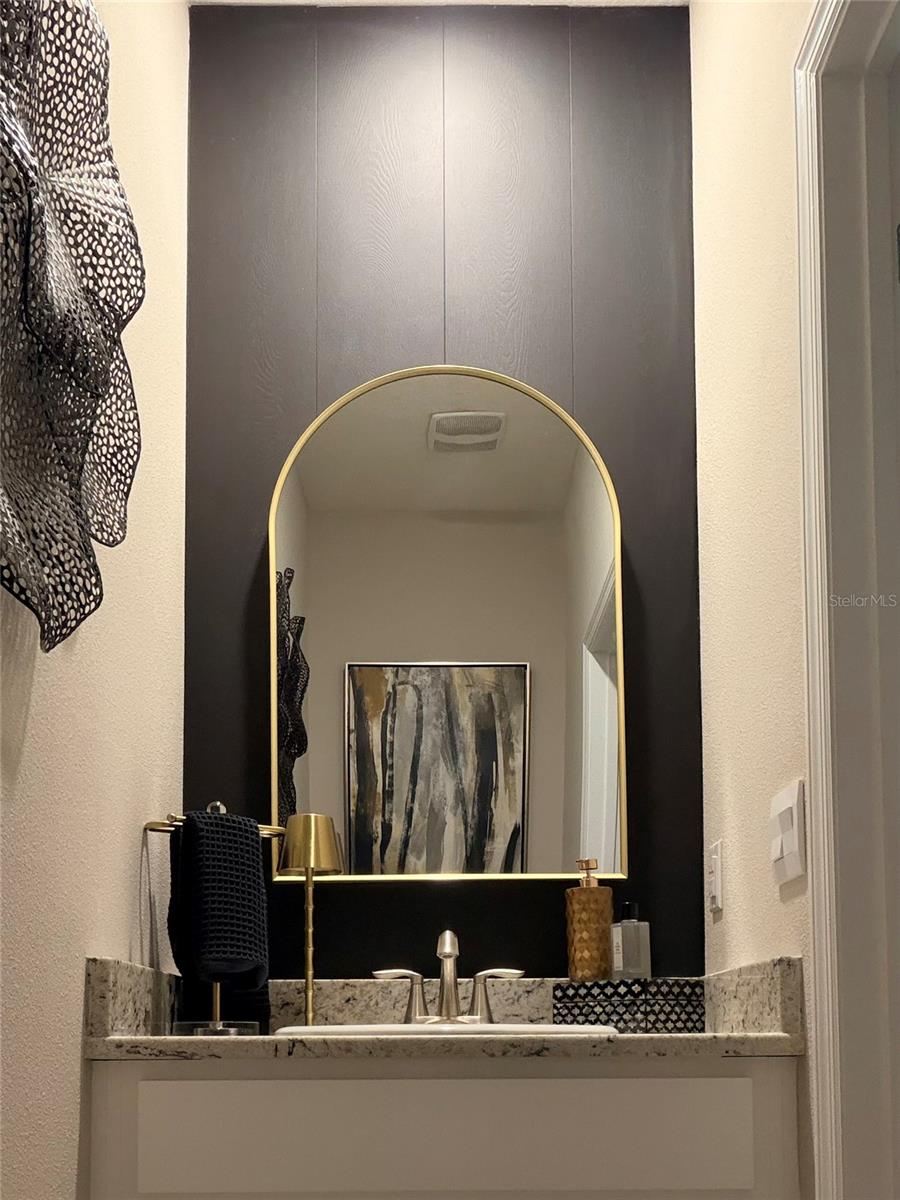 Image 33 of 51 For 17715 Cantarina Cove