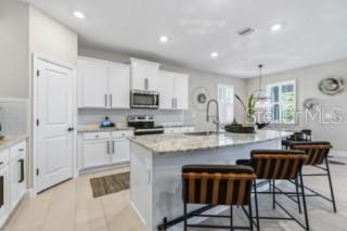 Image 8 of 51 For 17715 Cantarina Cove