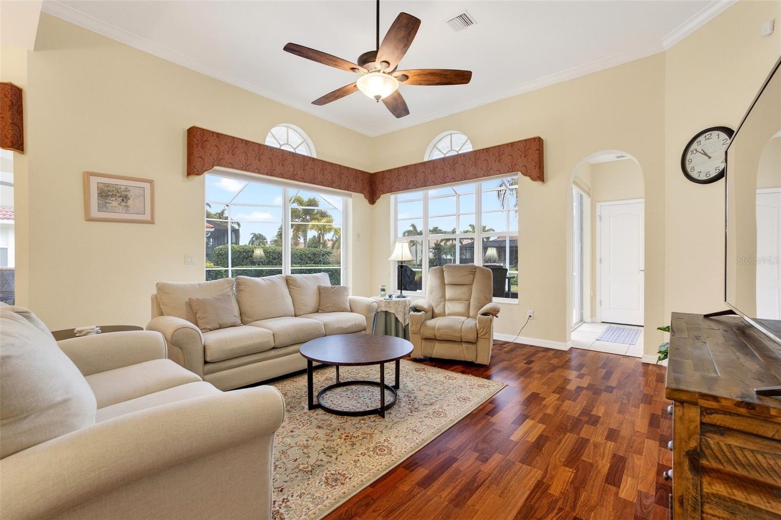 Image 24 of 54 For 4479 Via Del Villetti Drive