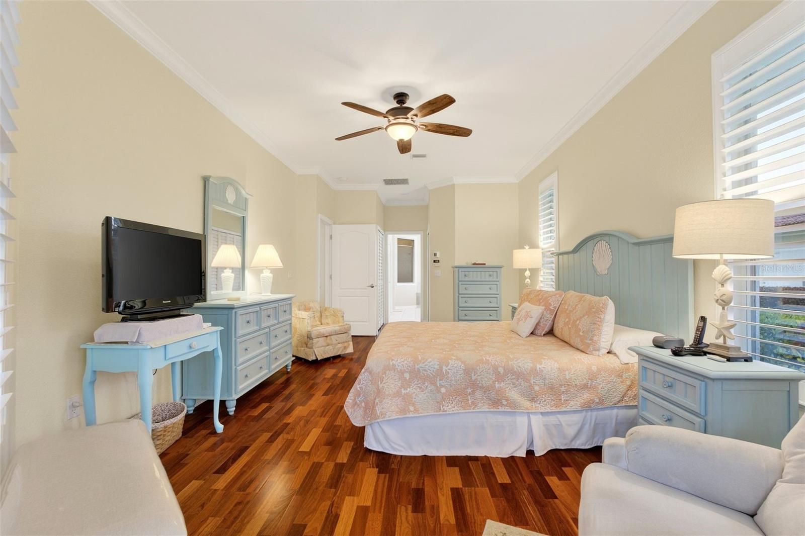 Image 29 of 54 For 4479 Via Del Villetti Drive