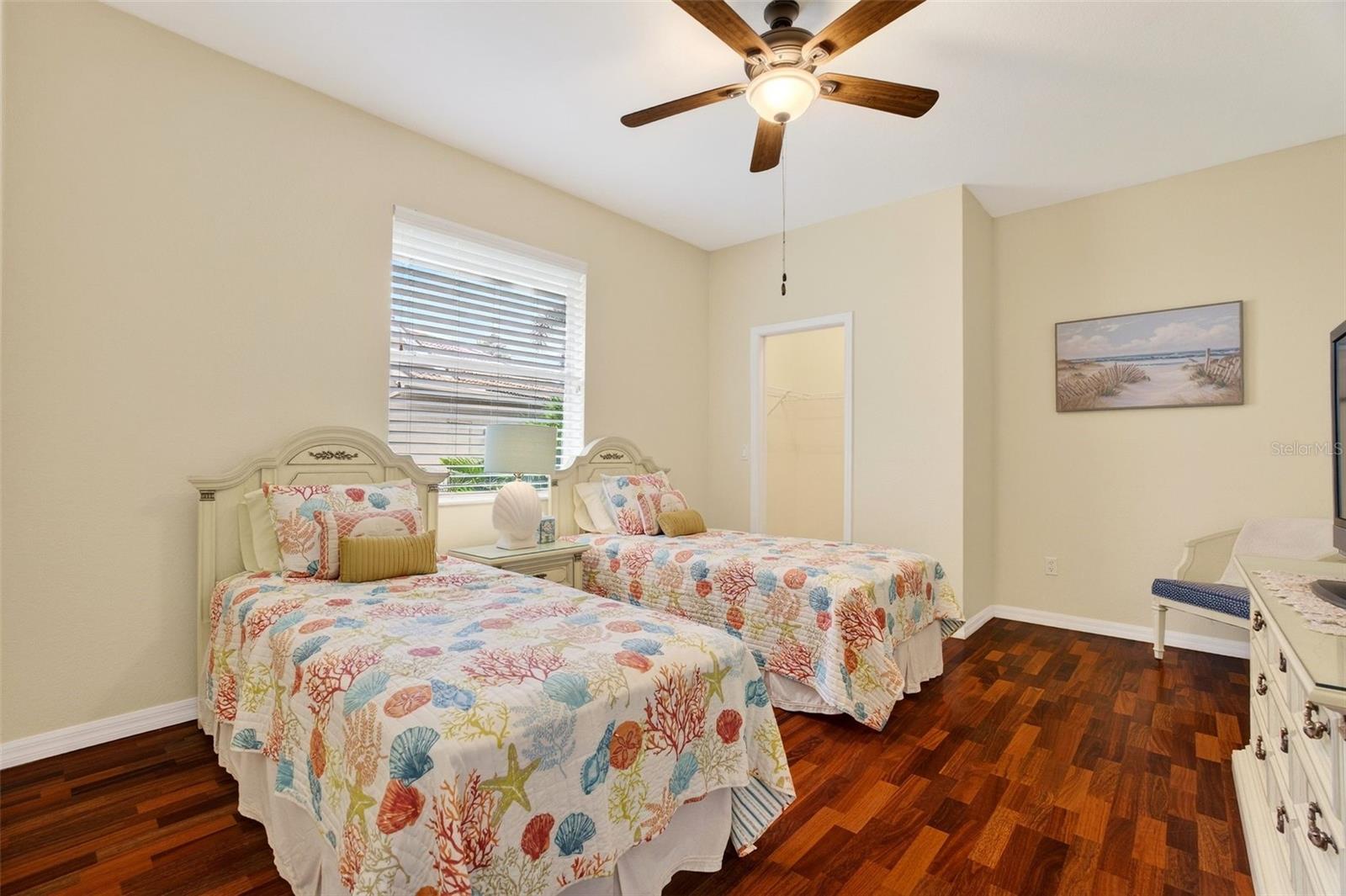 Image 32 of 54 For 4479 Via Del Villetti Drive