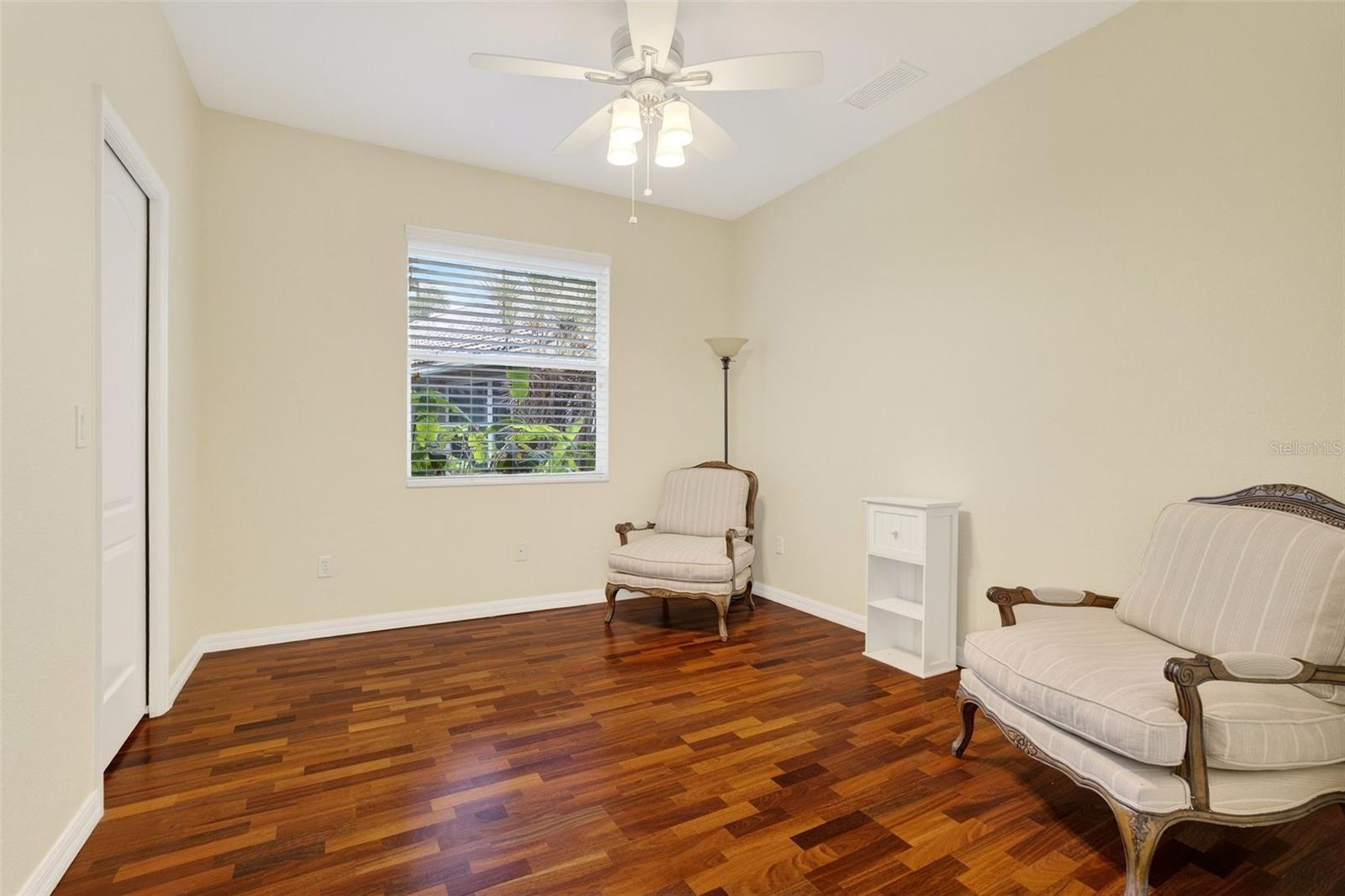 Image 37 of 54 For 4479 Via Del Villetti Drive