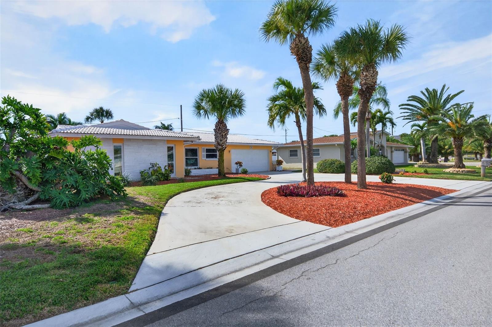 Image 10 of 69 For 104 22nd Street