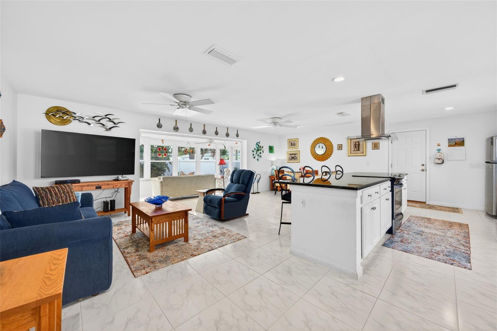 Image 15 of 69 For 104 22nd Street