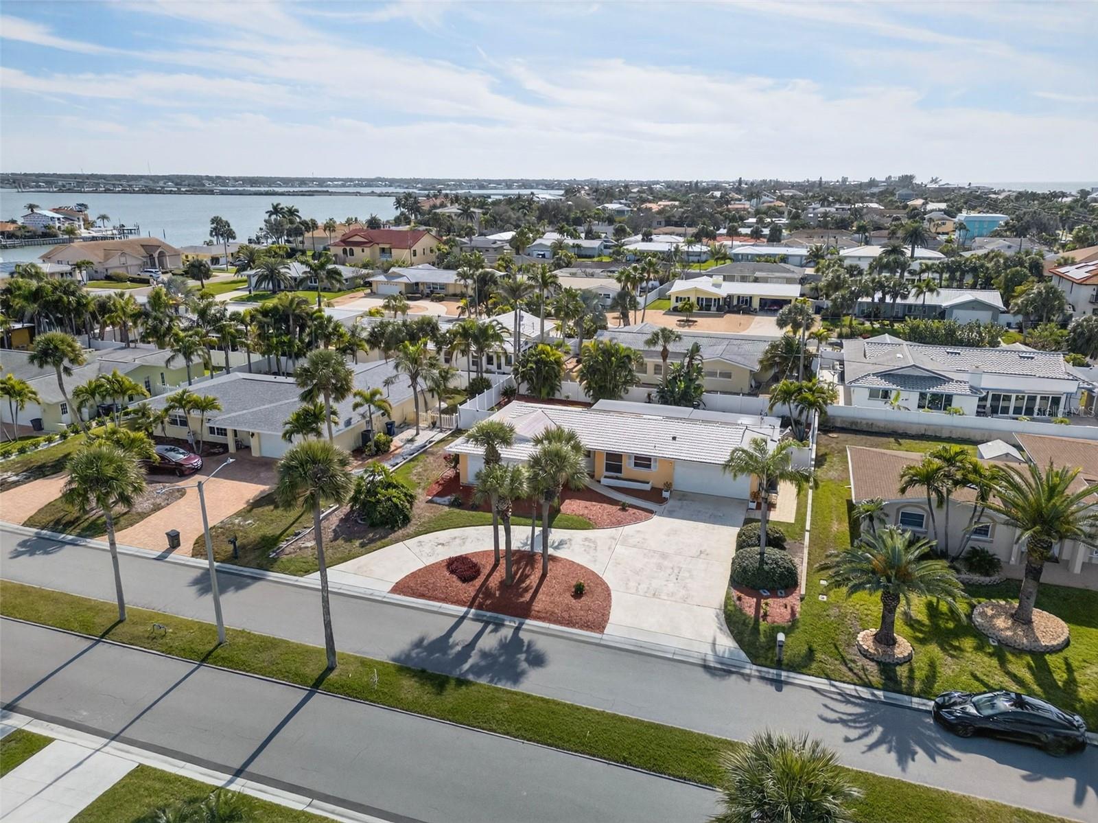 Image 4 of 69 For 104 22nd Street