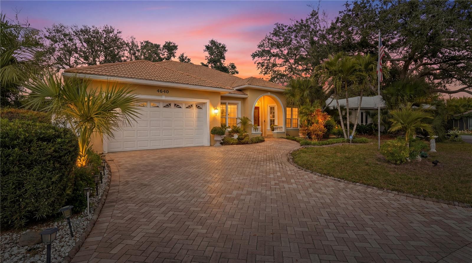 Image 2 of 62 For 4840 Jacaranda Heights Dr