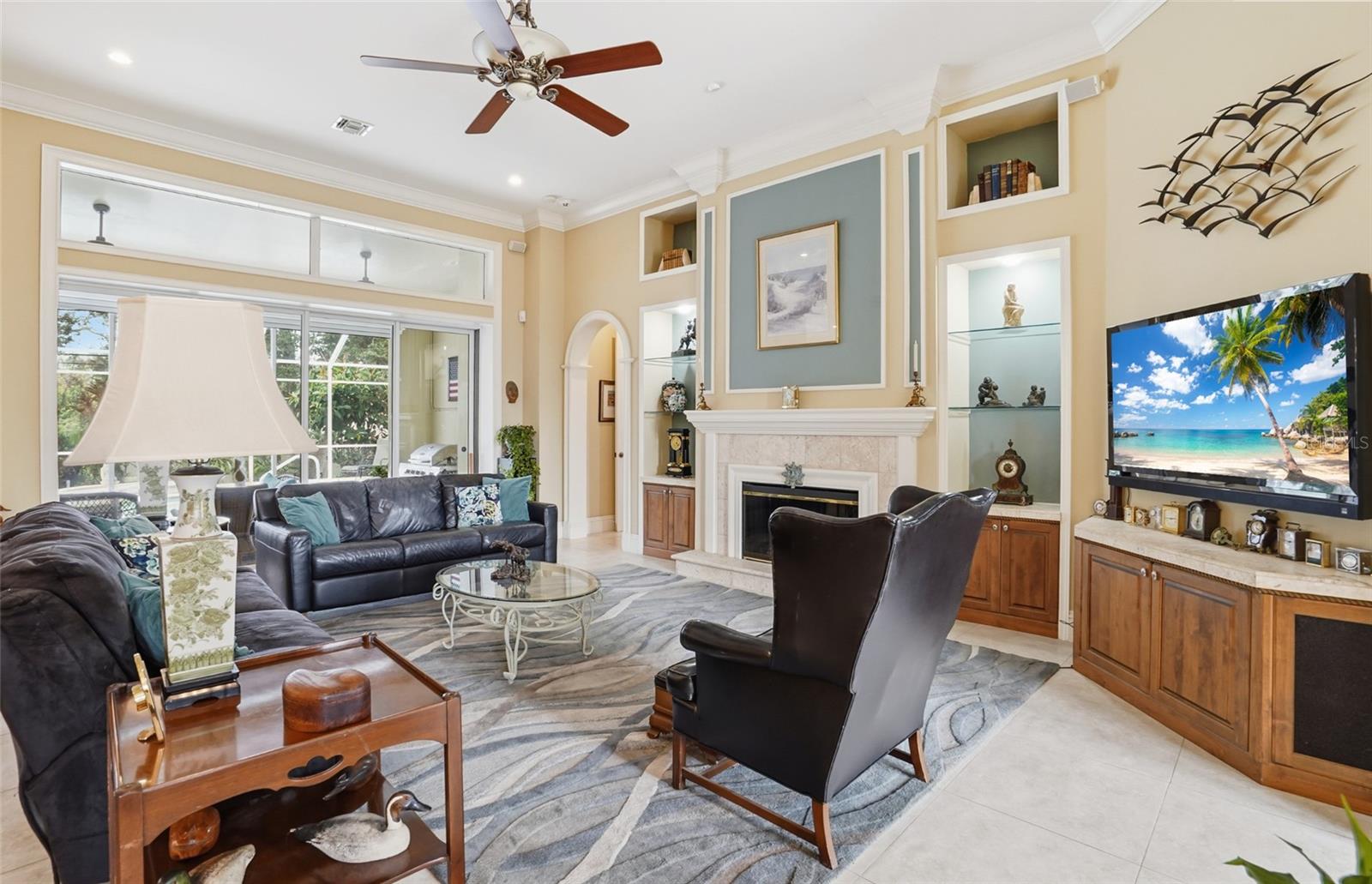 Image 22 of 62 For 4840 Jacaranda Heights Dr