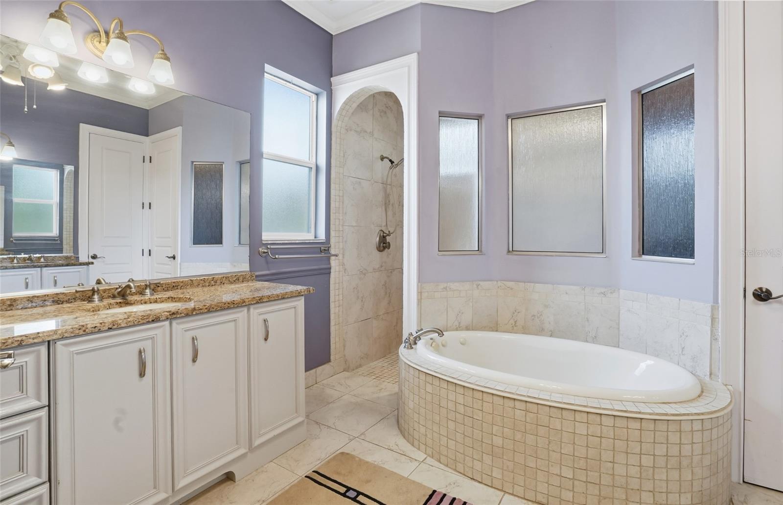 Image 28 of 62 For 4840 Jacaranda Heights Dr