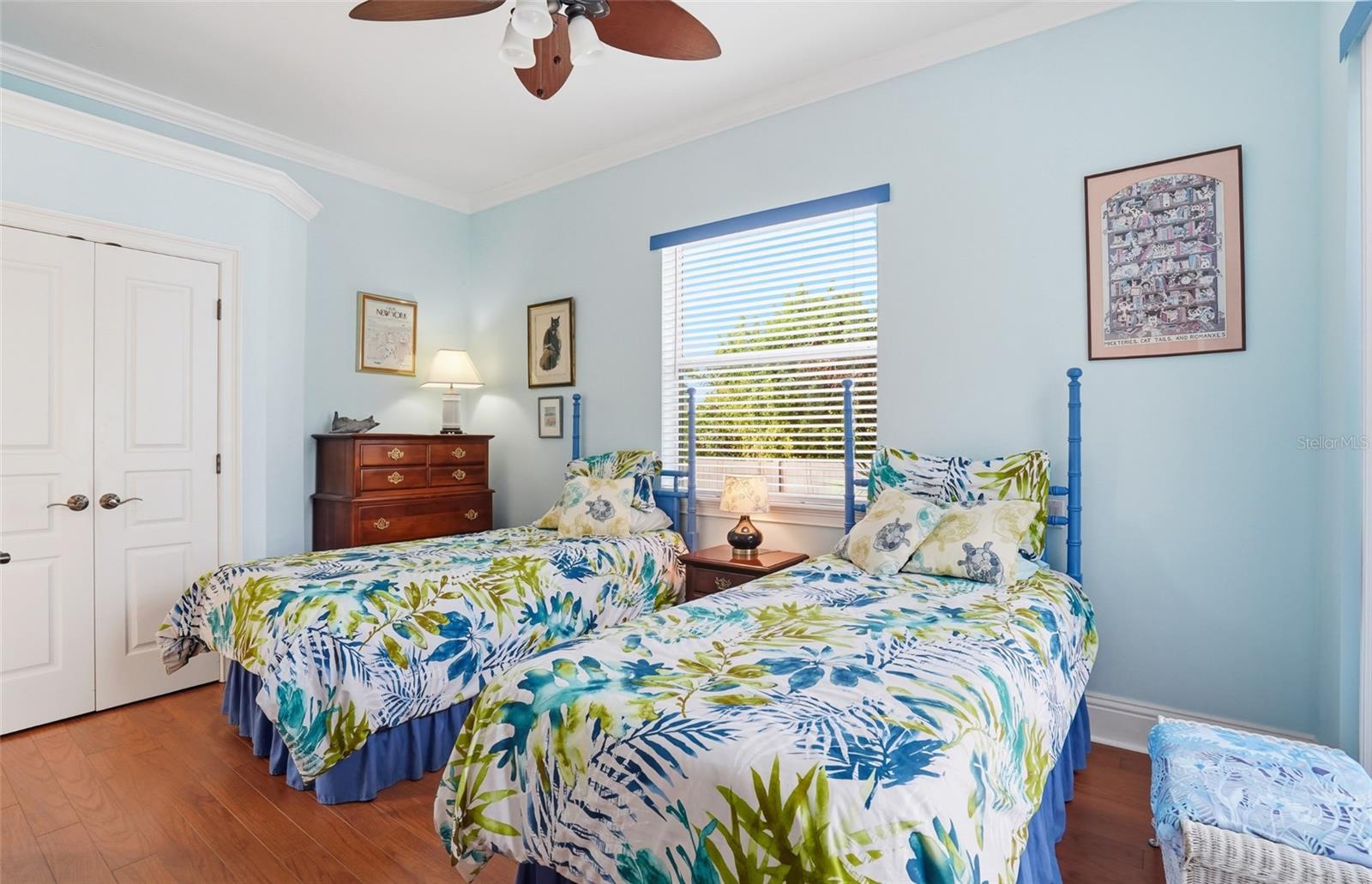 Image 31 of 62 For 4840 Jacaranda Heights Dr