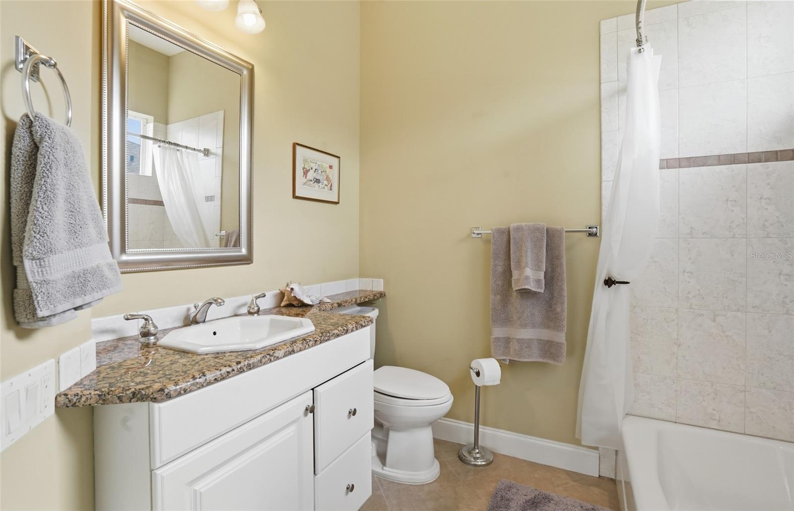 Image 34 of 62 For 4840 Jacaranda Heights Dr