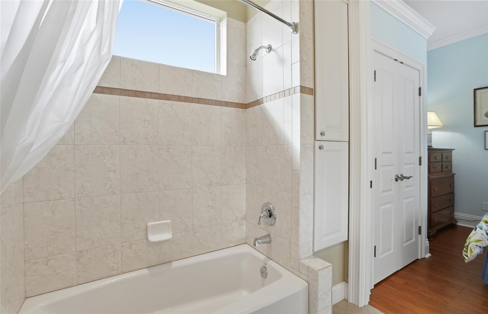 Image 35 of 62 For 4840 Jacaranda Heights Dr