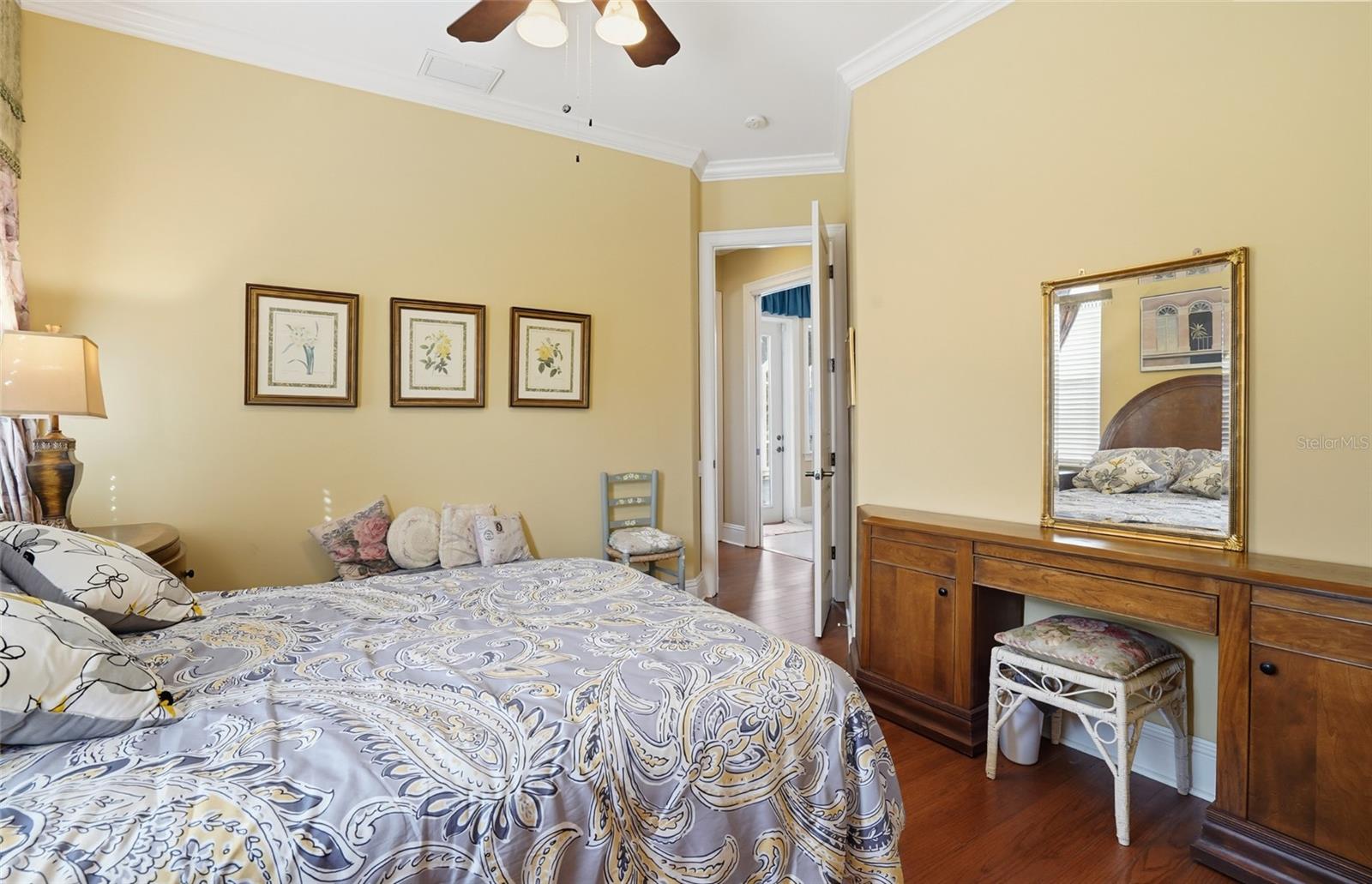 Image 38 of 62 For 4840 Jacaranda Heights Dr