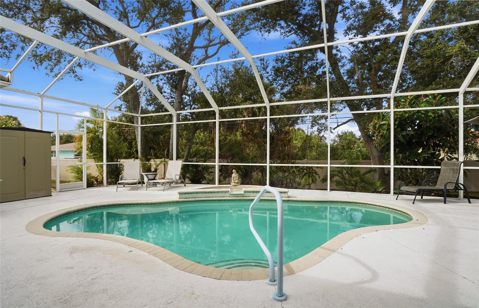 Image 46 of 62 For 4840 Jacaranda Heights Dr