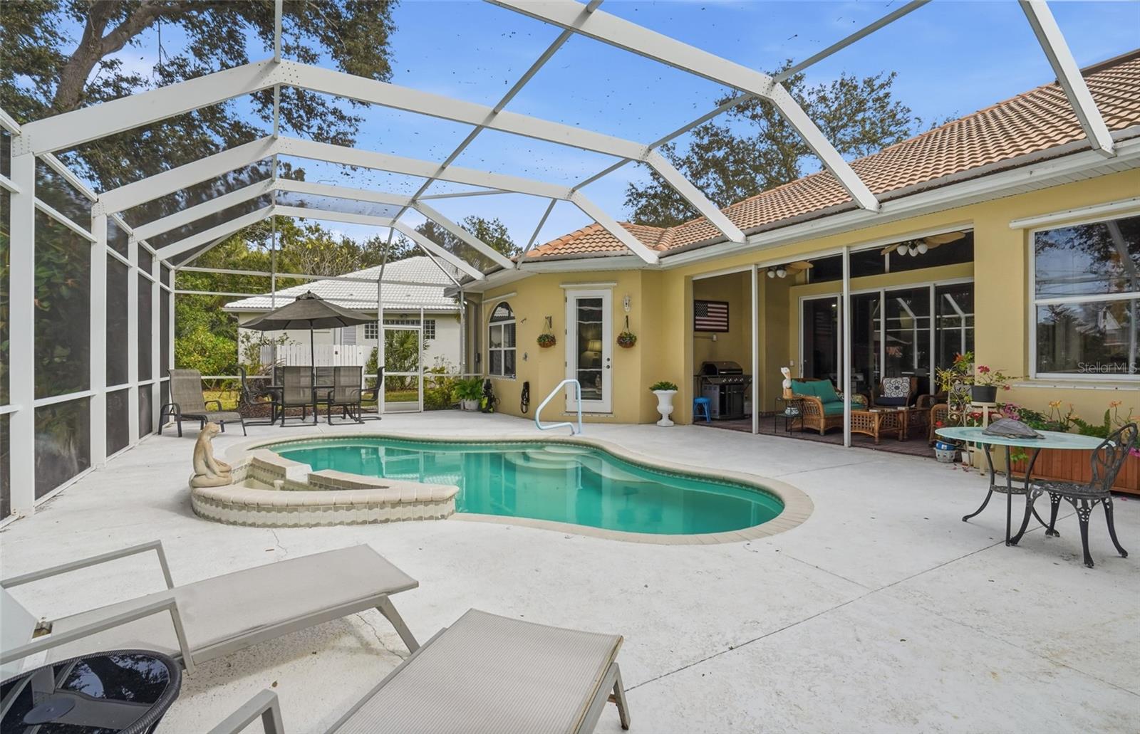 Image 48 of 62 For 4840 Jacaranda Heights Dr