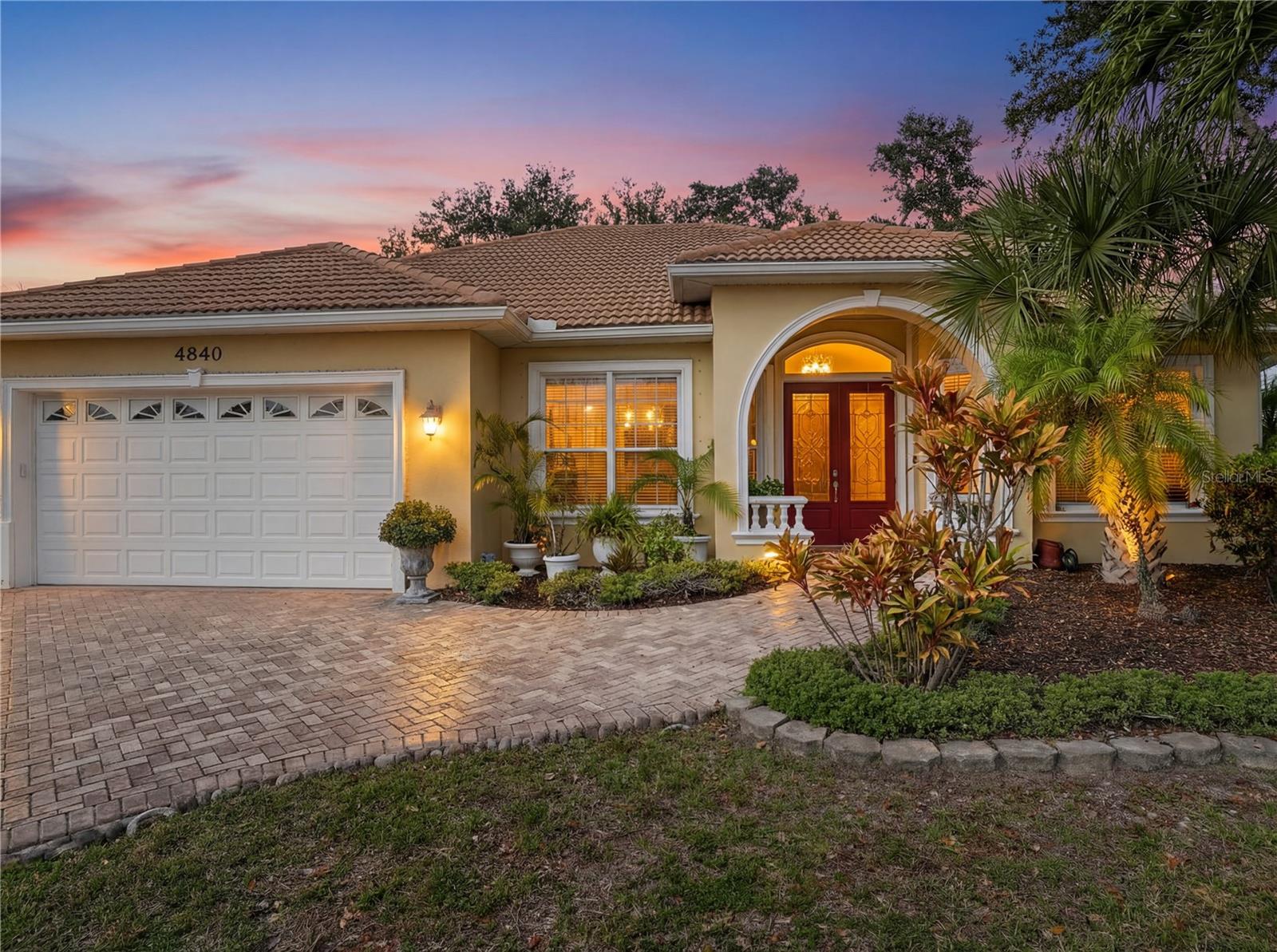 Image 57 of 62 For 4840 Jacaranda Heights Dr