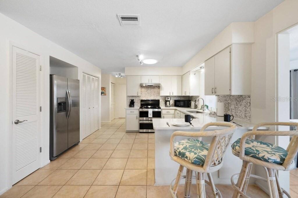 Image 12 of 35 For 4731 Egret Road