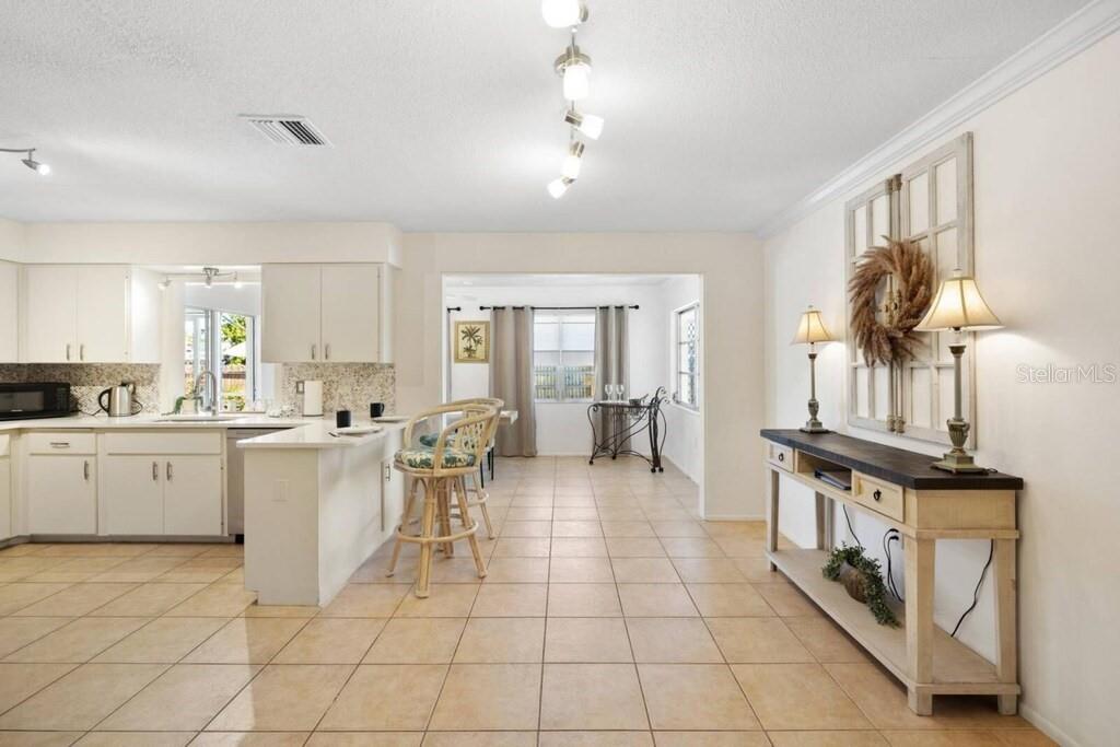 Image 13 of 35 For 4731 Egret Road