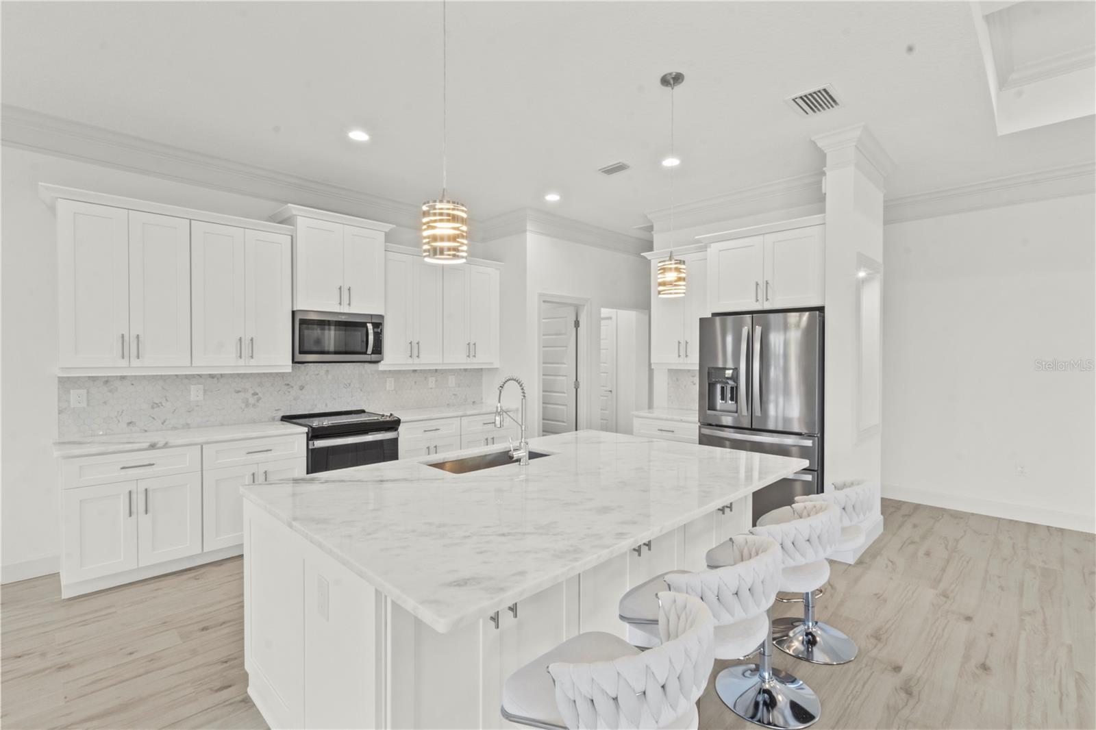 Image 13 of 59 For 2483 Herron Terrace