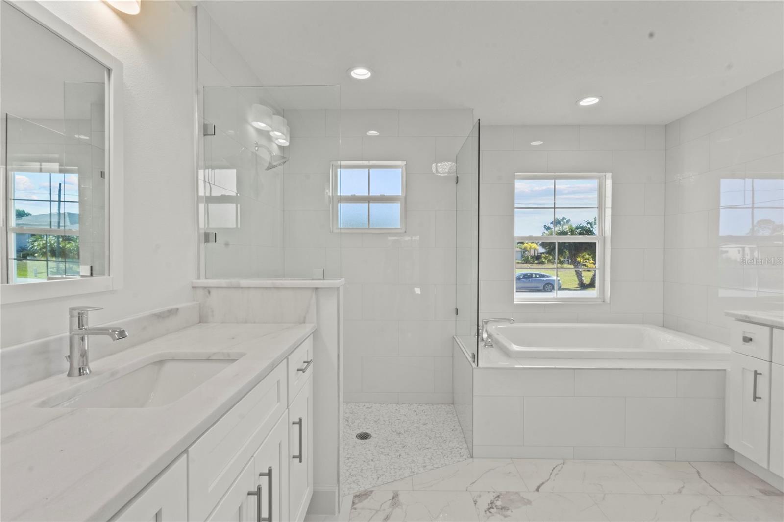 Image 23 of 59 For 2483 Herron Terrace