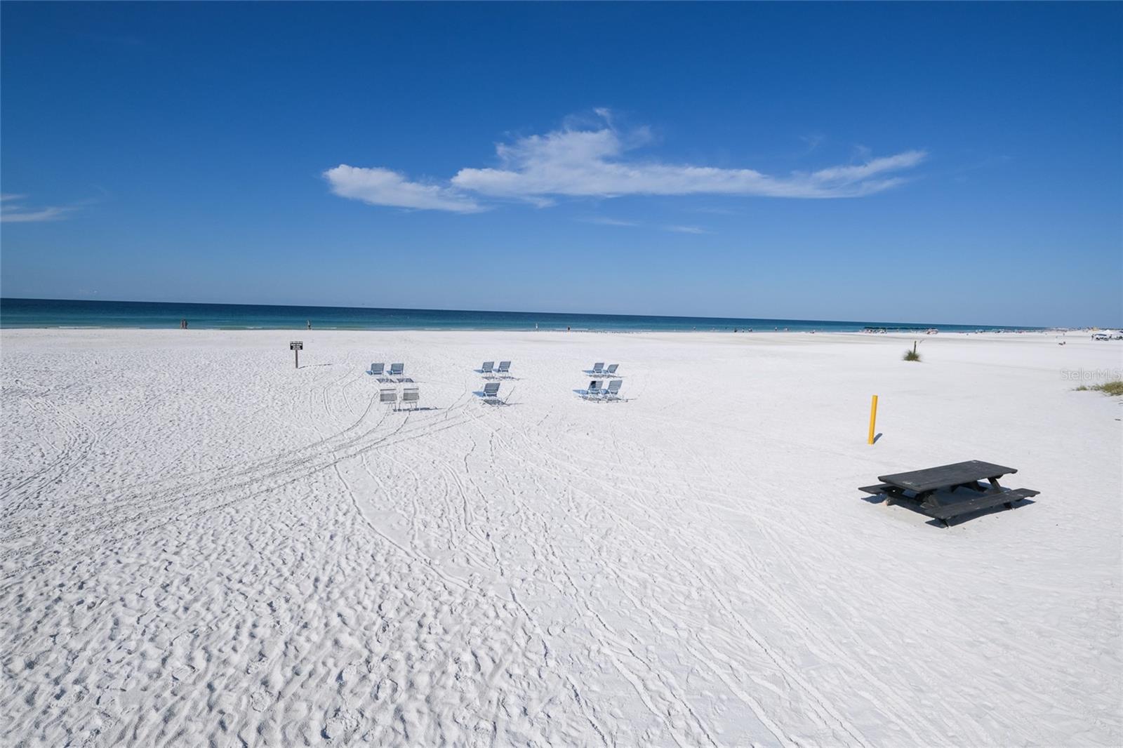 Image 25 of 54 For 6063 Peppertree Way 111