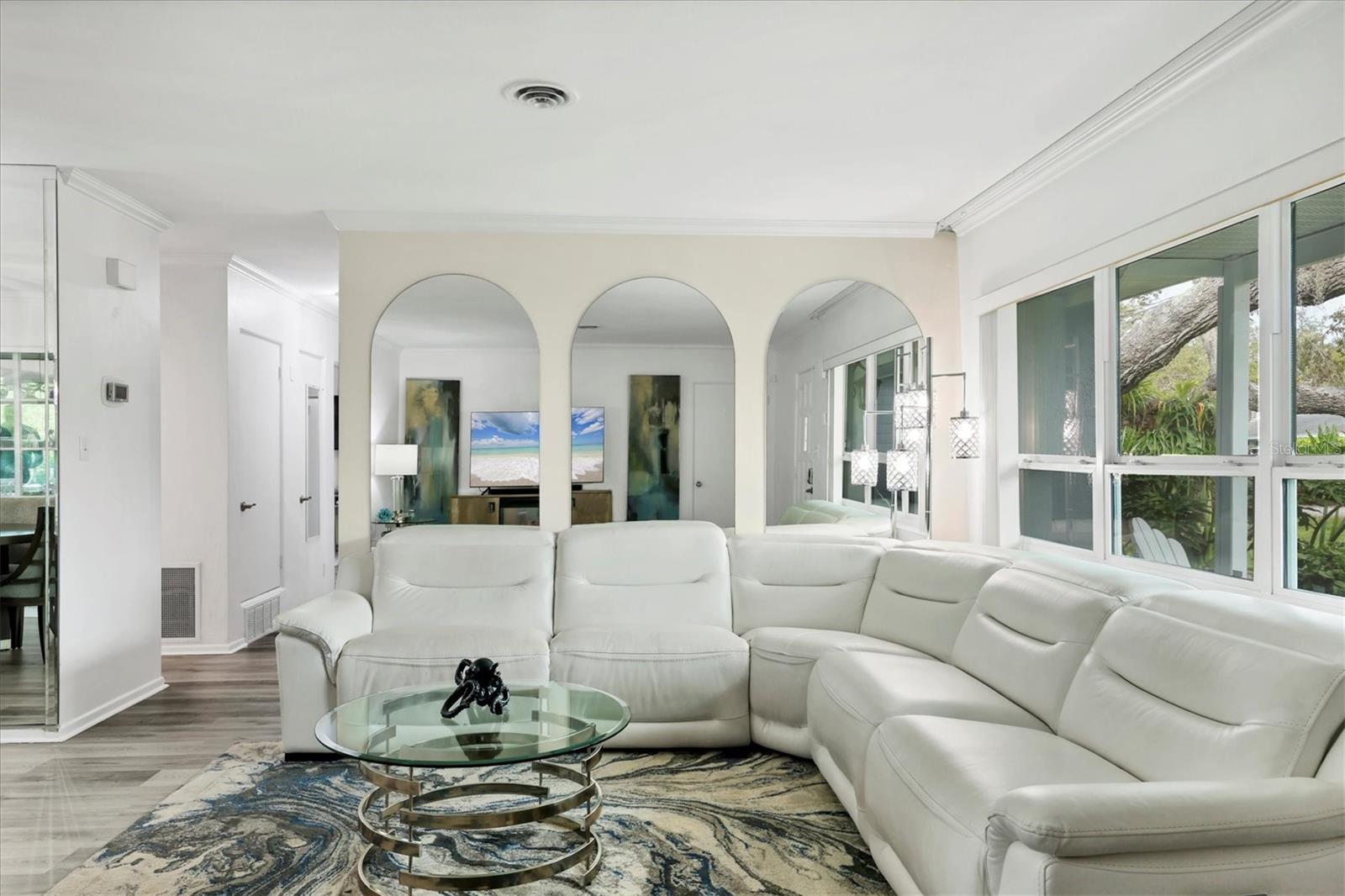 Image 12 of 64 For 1837 Upper Cove Terrace