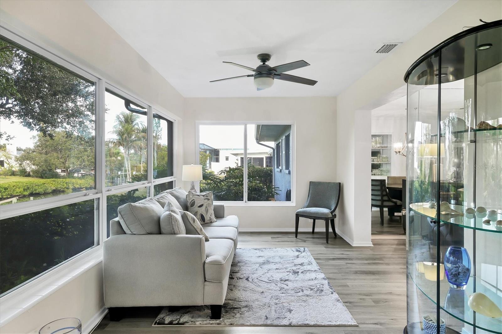 Image 14 of 64 For 1837 Upper Cove Terrace