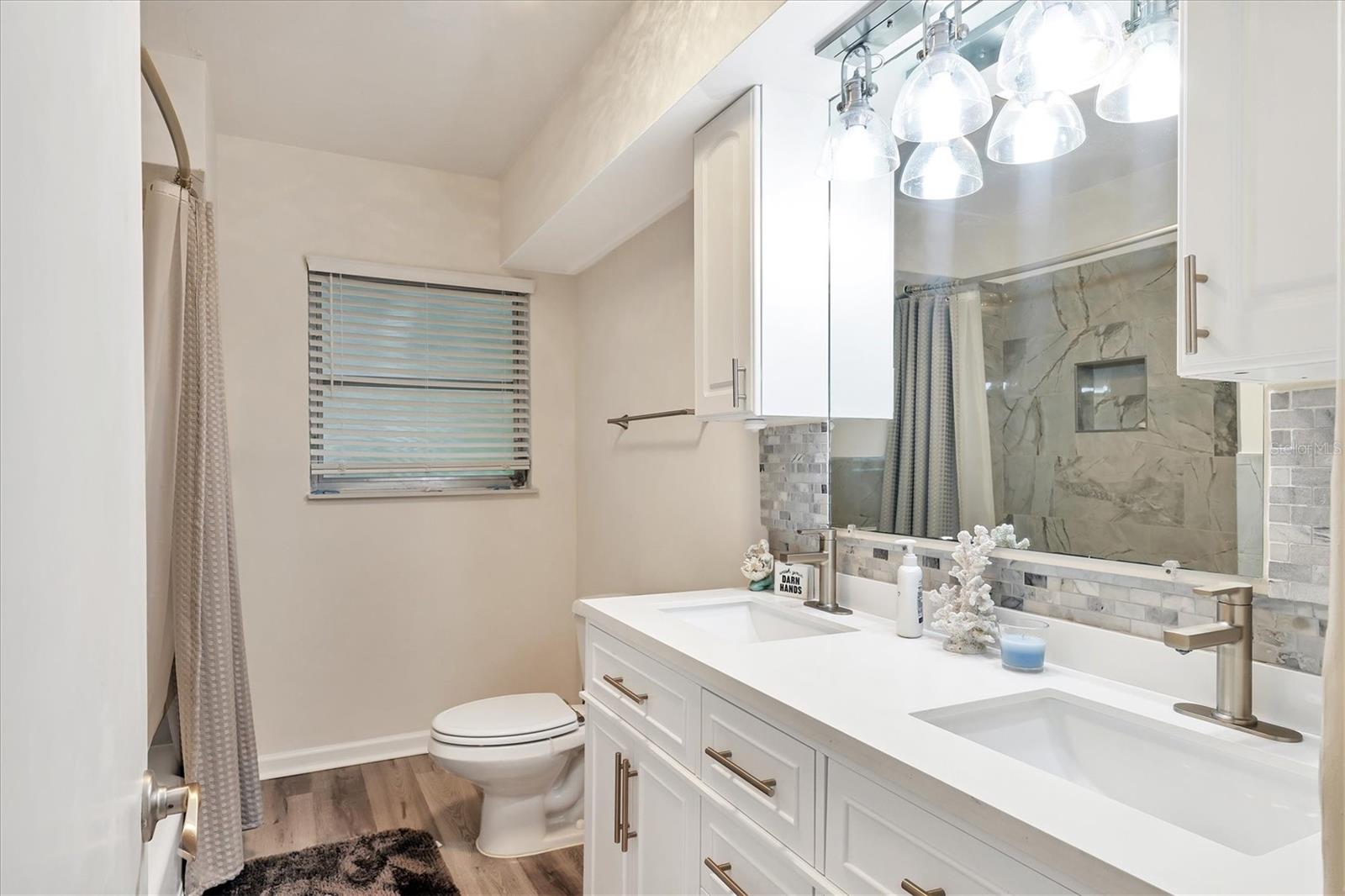 Image 27 of 64 For 1837 Upper Cove Terrace