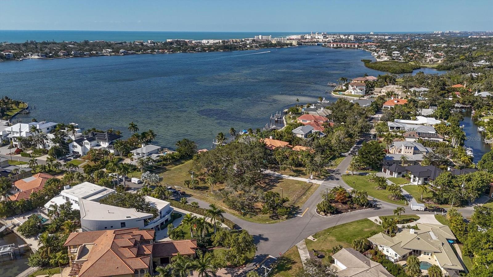 Image 51 of 64 For 1837 Upper Cove Terrace