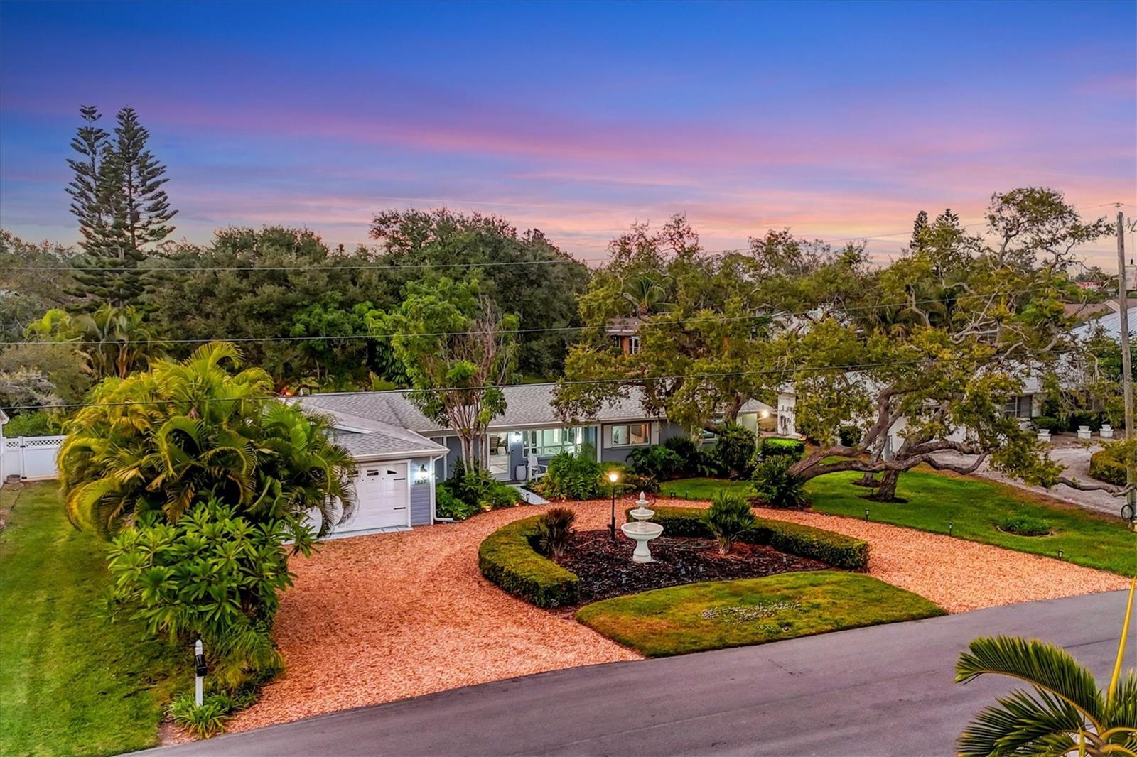 Image 57 of 64 For 1837 Upper Cove Terrace