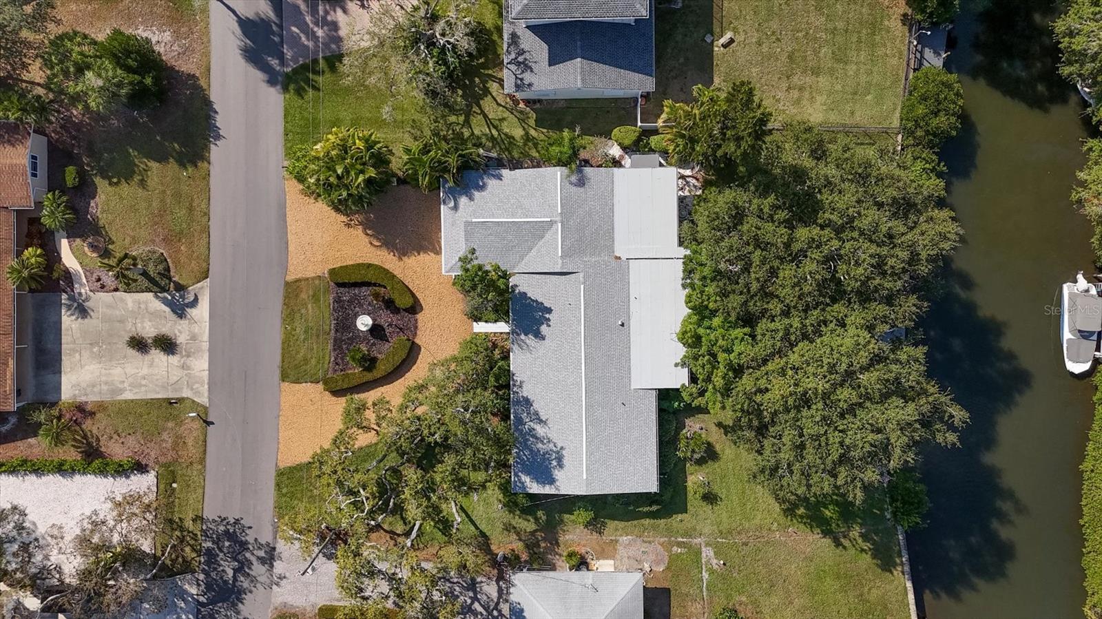 Image 7 of 64 For 1837 Upper Cove Terrace