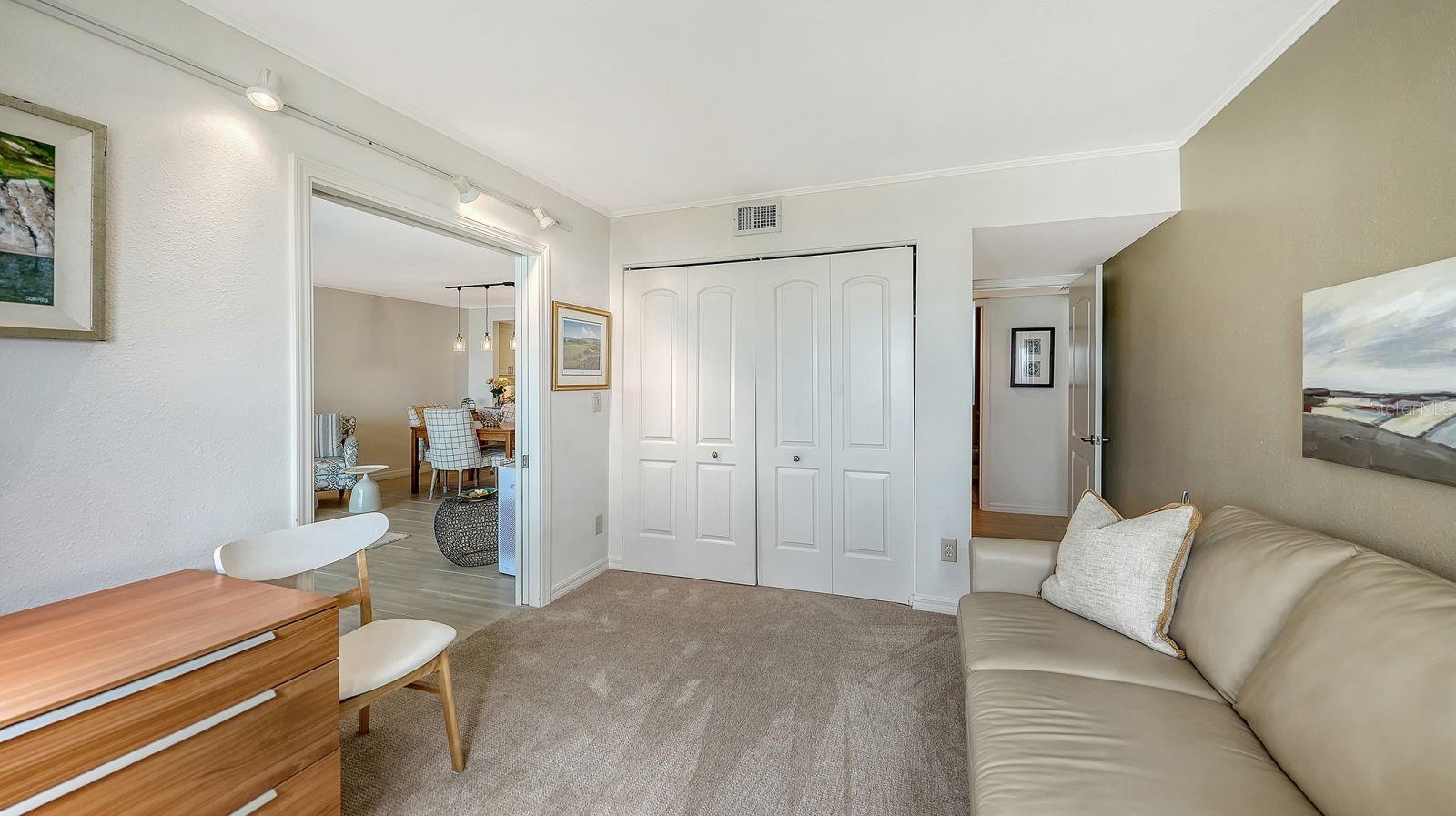 Image 23 of 70 For 2045 Gulf Of Mexico Drive M1-309