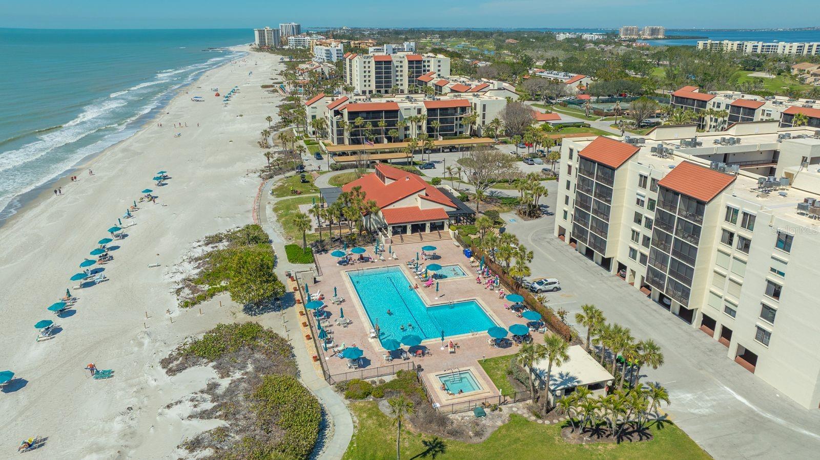 Image 35 of 70 For 2045 Gulf Of Mexico Drive M1-309