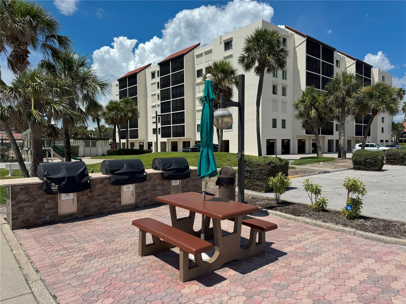 Image 57 of 70 For 2045 Gulf Of Mexico Drive M1-309