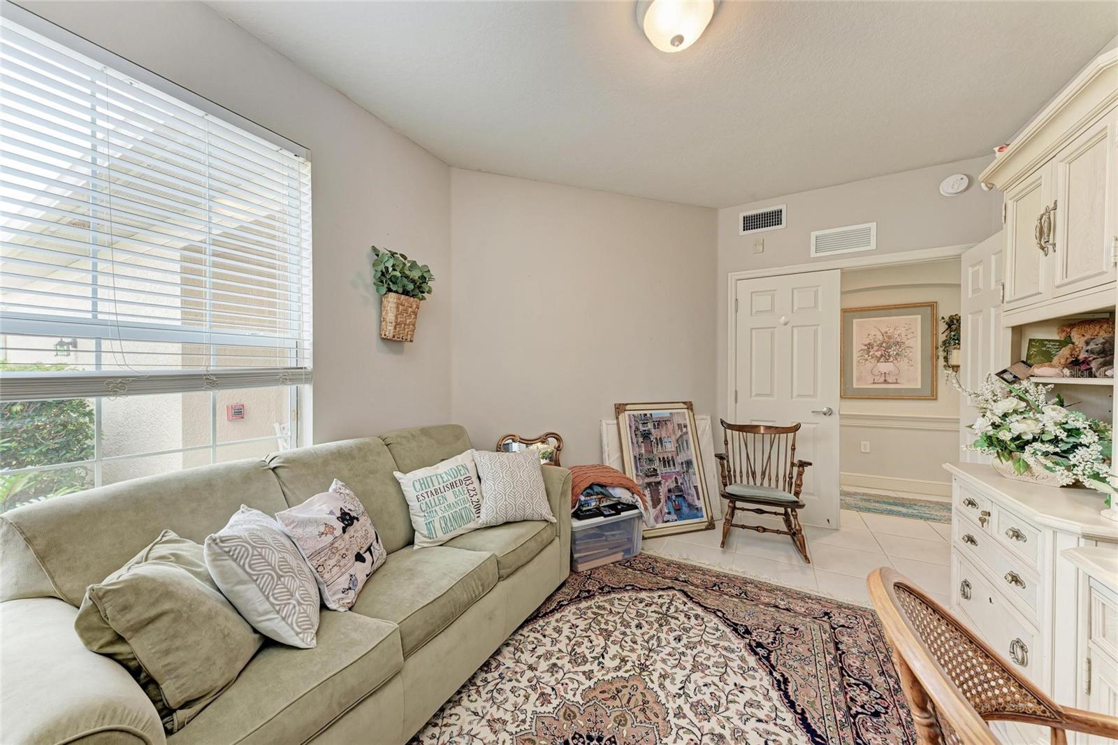 Image 24 of 75 For 23261 Banbury Way 501