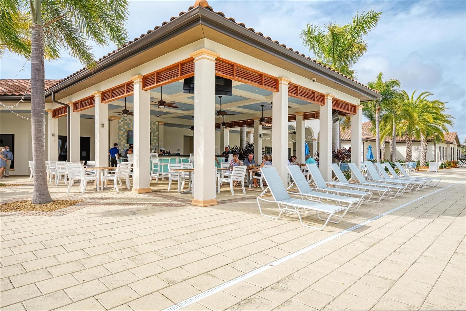 Image 53 of 75 For 23261 Banbury Way 501