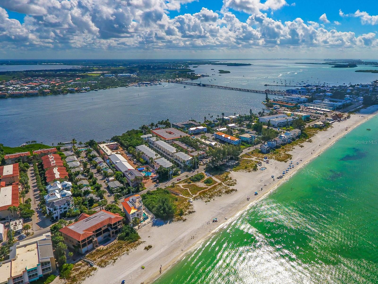 Image 45 of 45 For 4565 Bay Club Drive 27