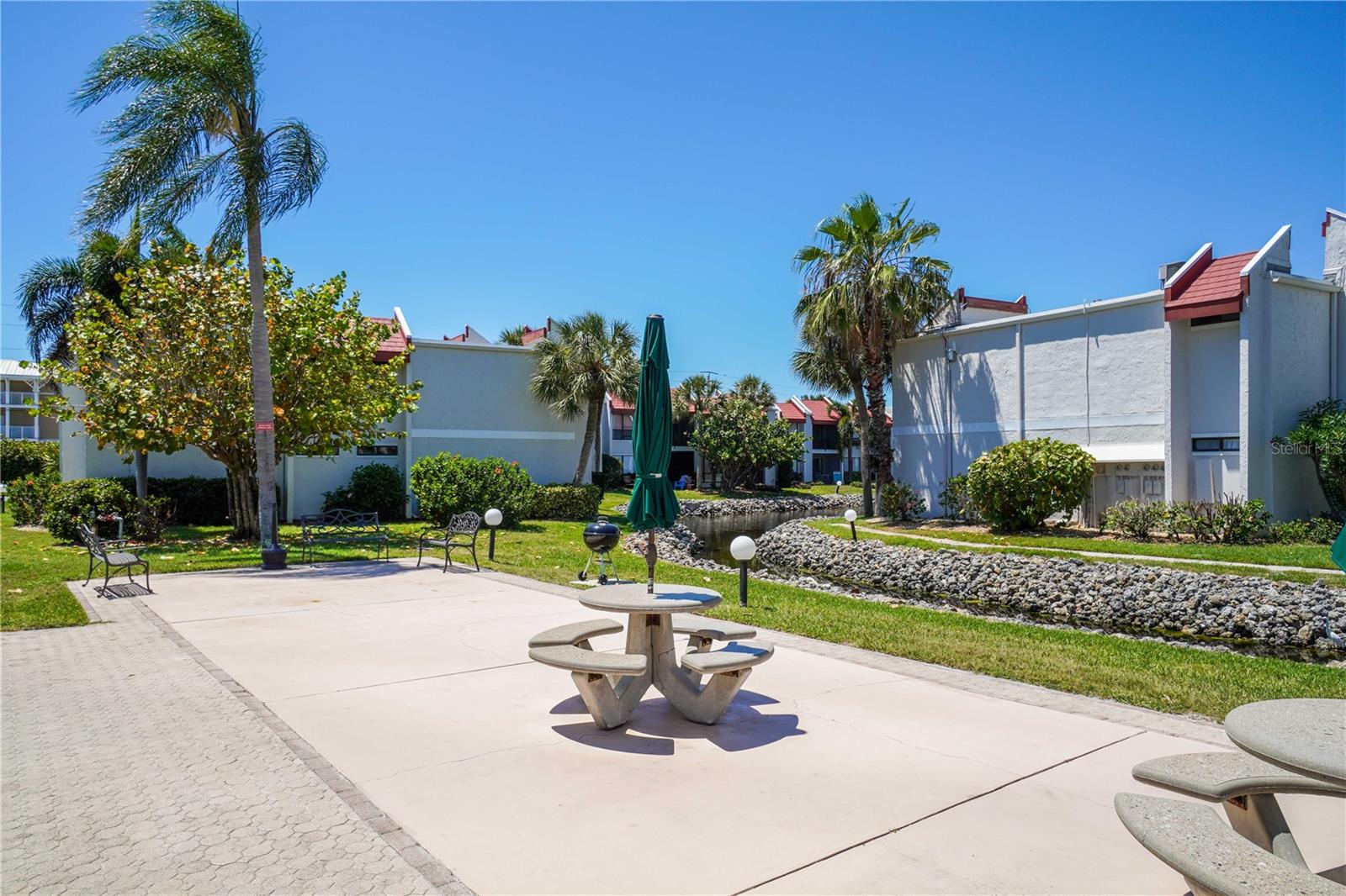 Image 19 of 28 For 1801 Gulf Drive N 211