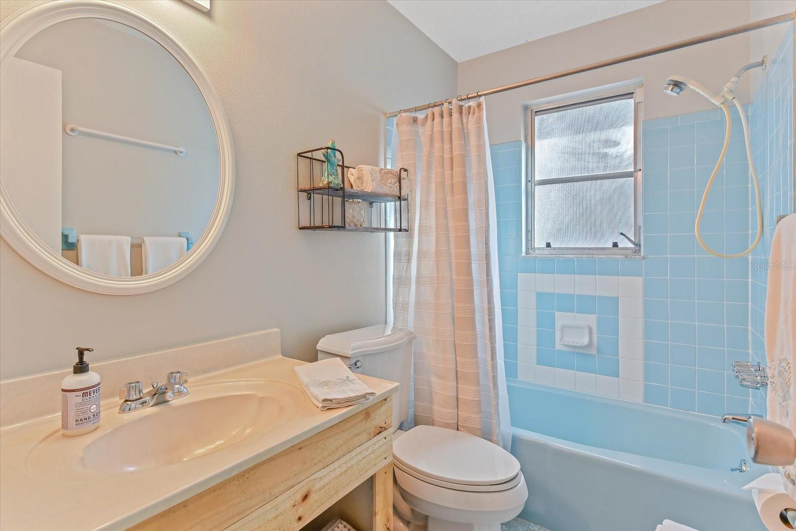 Image 17 of 41 For 140 Avenida De La Isla