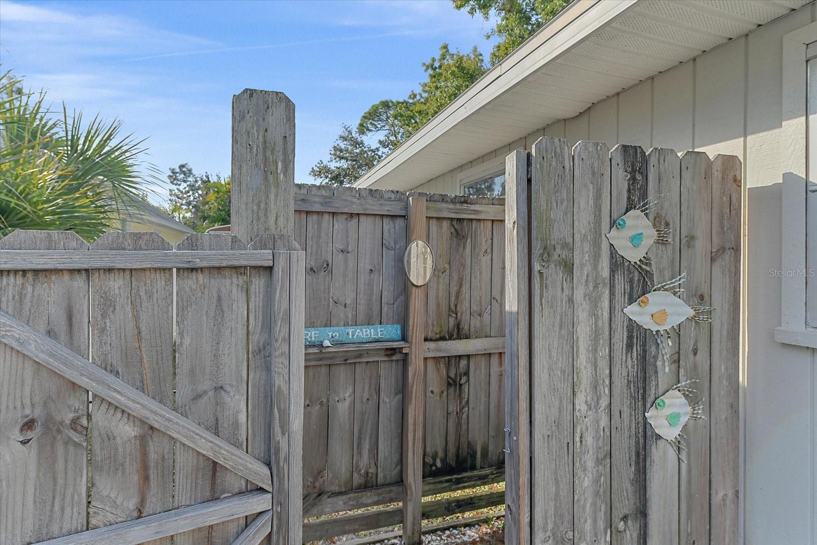 Image 28 of 41 For 140 Avenida De La Isla