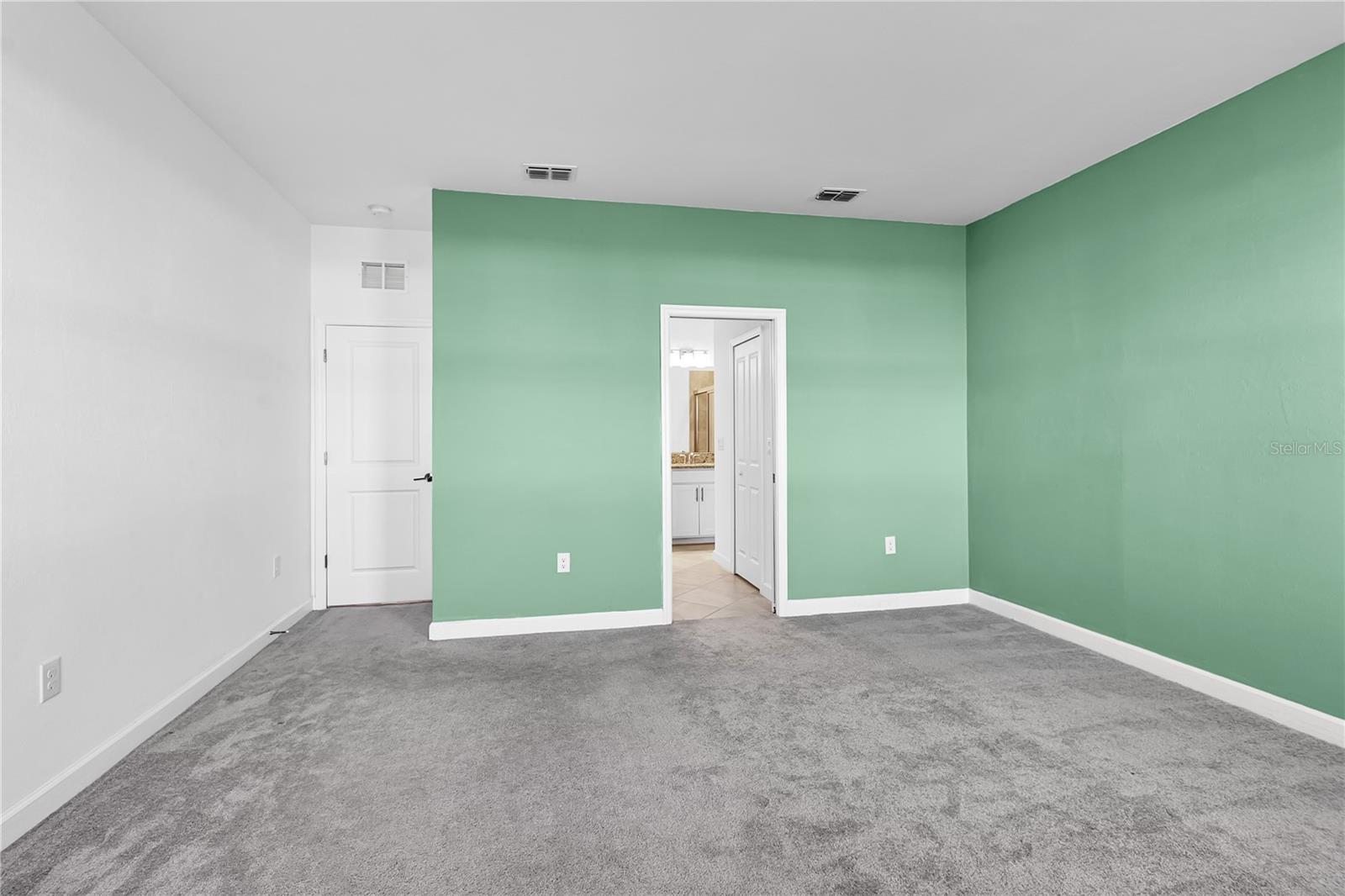 Image 28 of 46 For 15127 Lyla Terrace