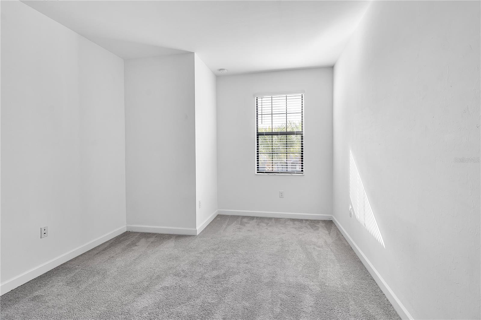 Image 29 of 46 For 15127 Lyla Terrace