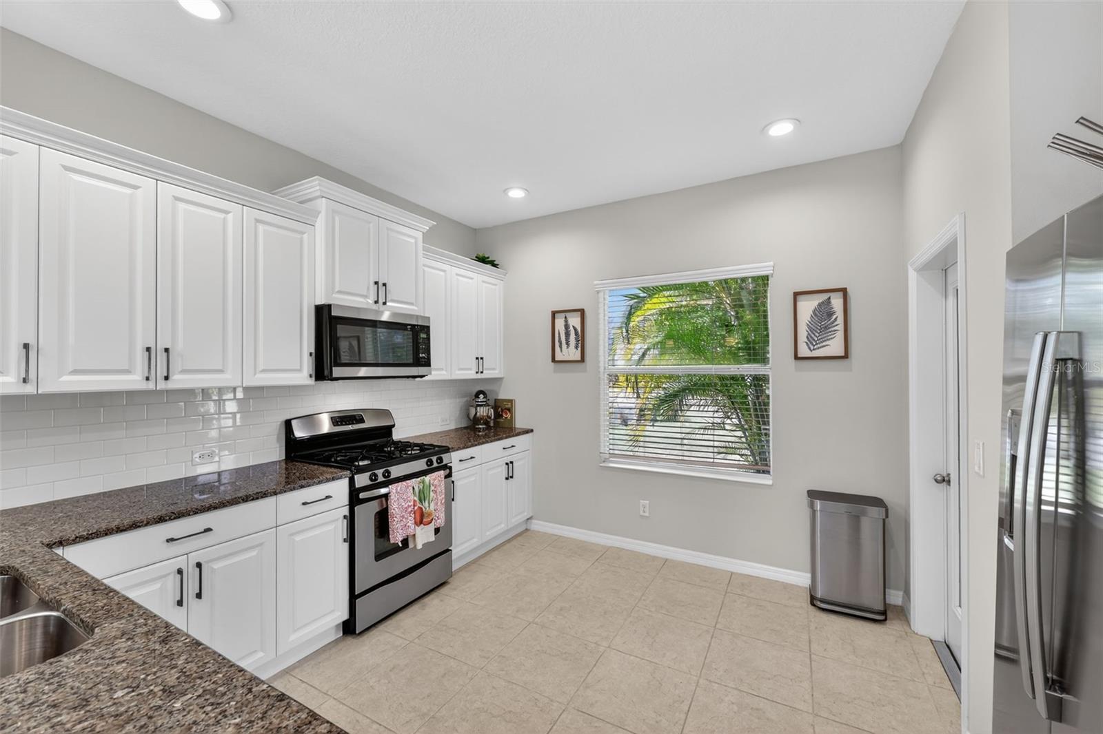 Image 6 of 15 For 11609 Piedmont Park Crossing