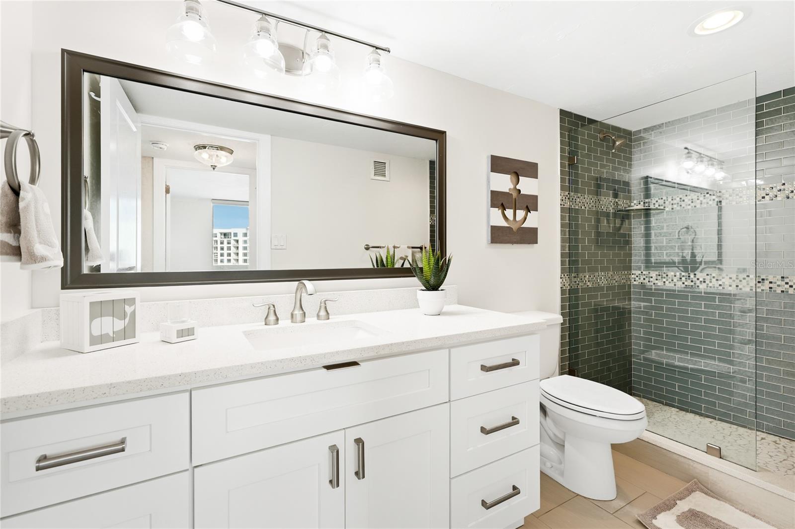 Image 16 of 39 For 101 Gulfstream Avenue 14d